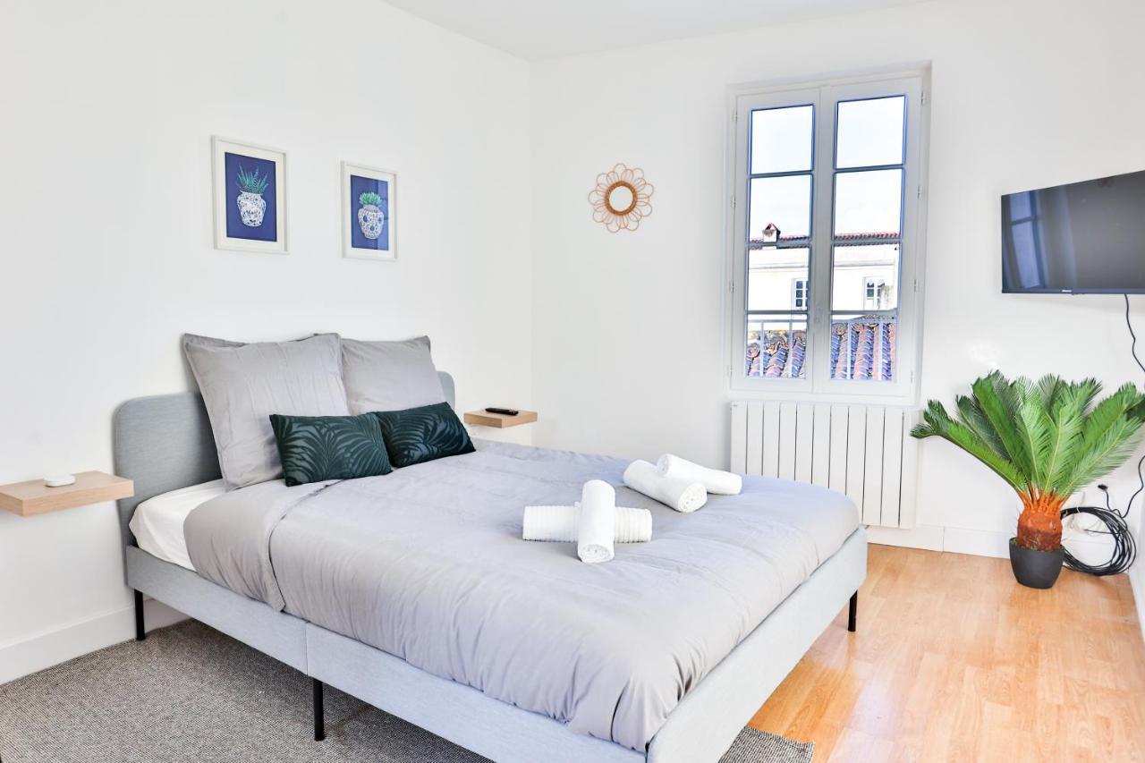 Le Ferry # Hyper-Centre # Terrasse Apartment Cognac Bagian luar foto